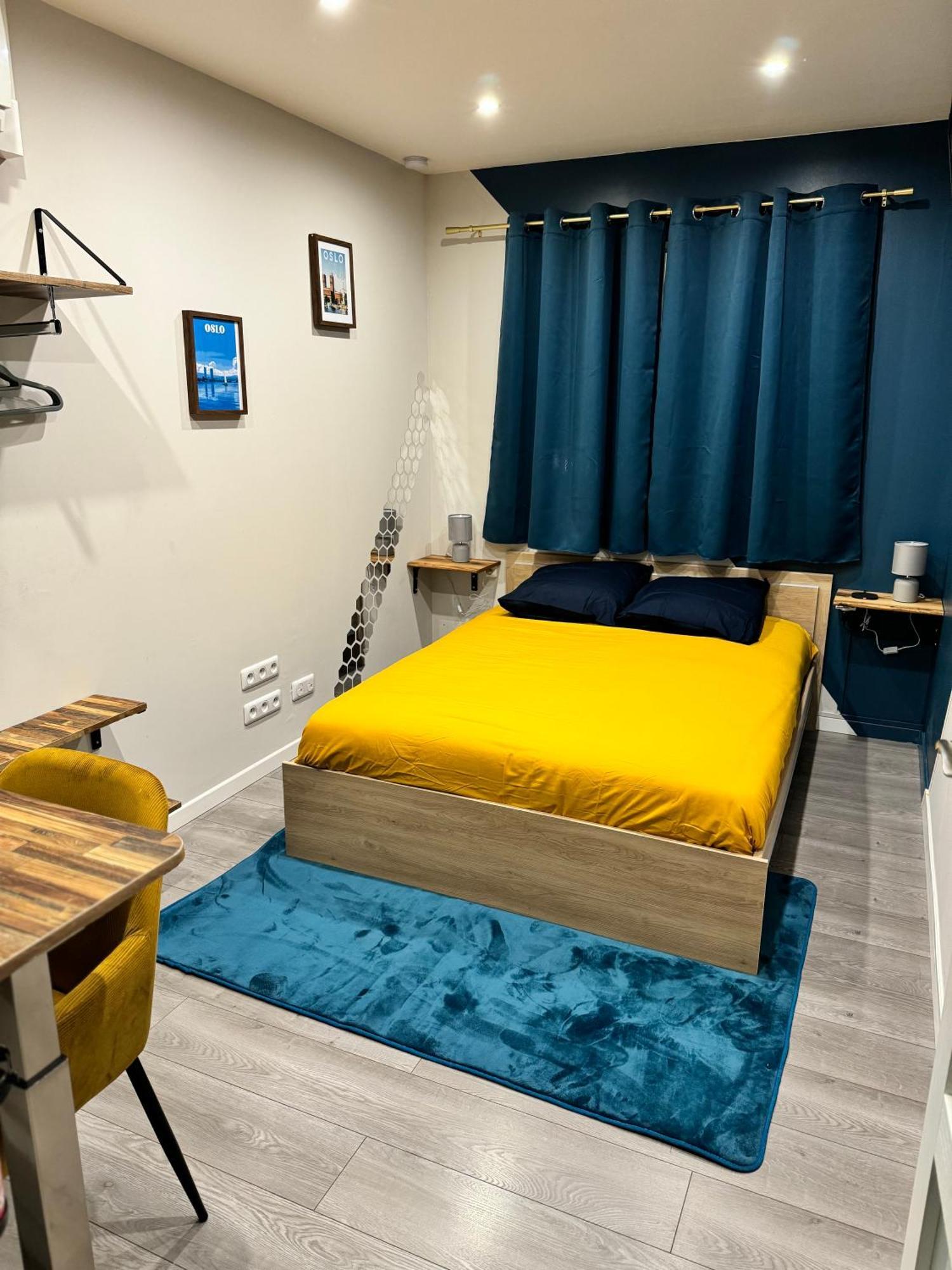 Worldroom Chambre Privee Avec Espace Commun Perpignan Ngoại thất bức ảnh