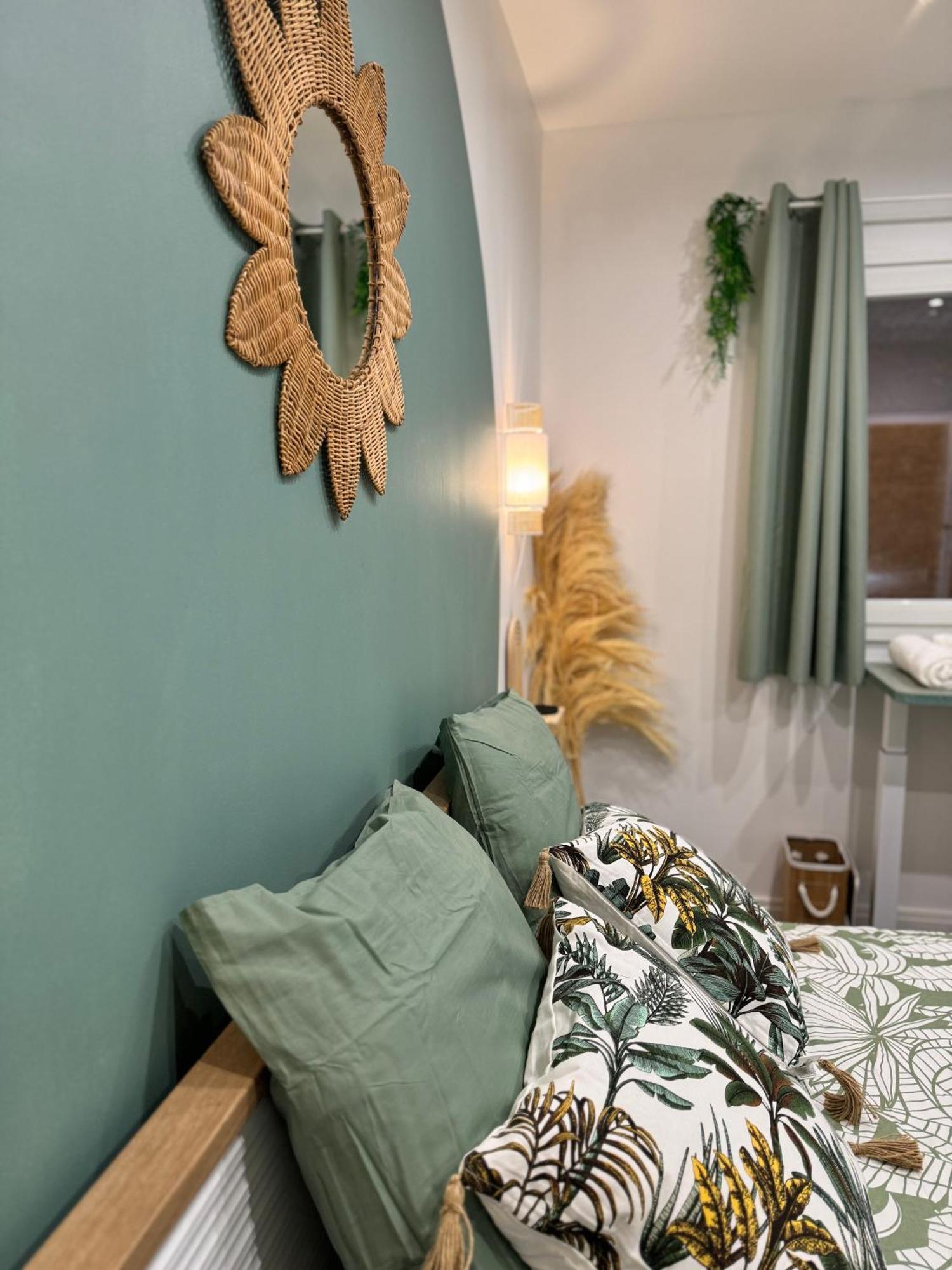 Worldroom Chambre Privee Avec Espace Commun Perpignan Ngoại thất bức ảnh