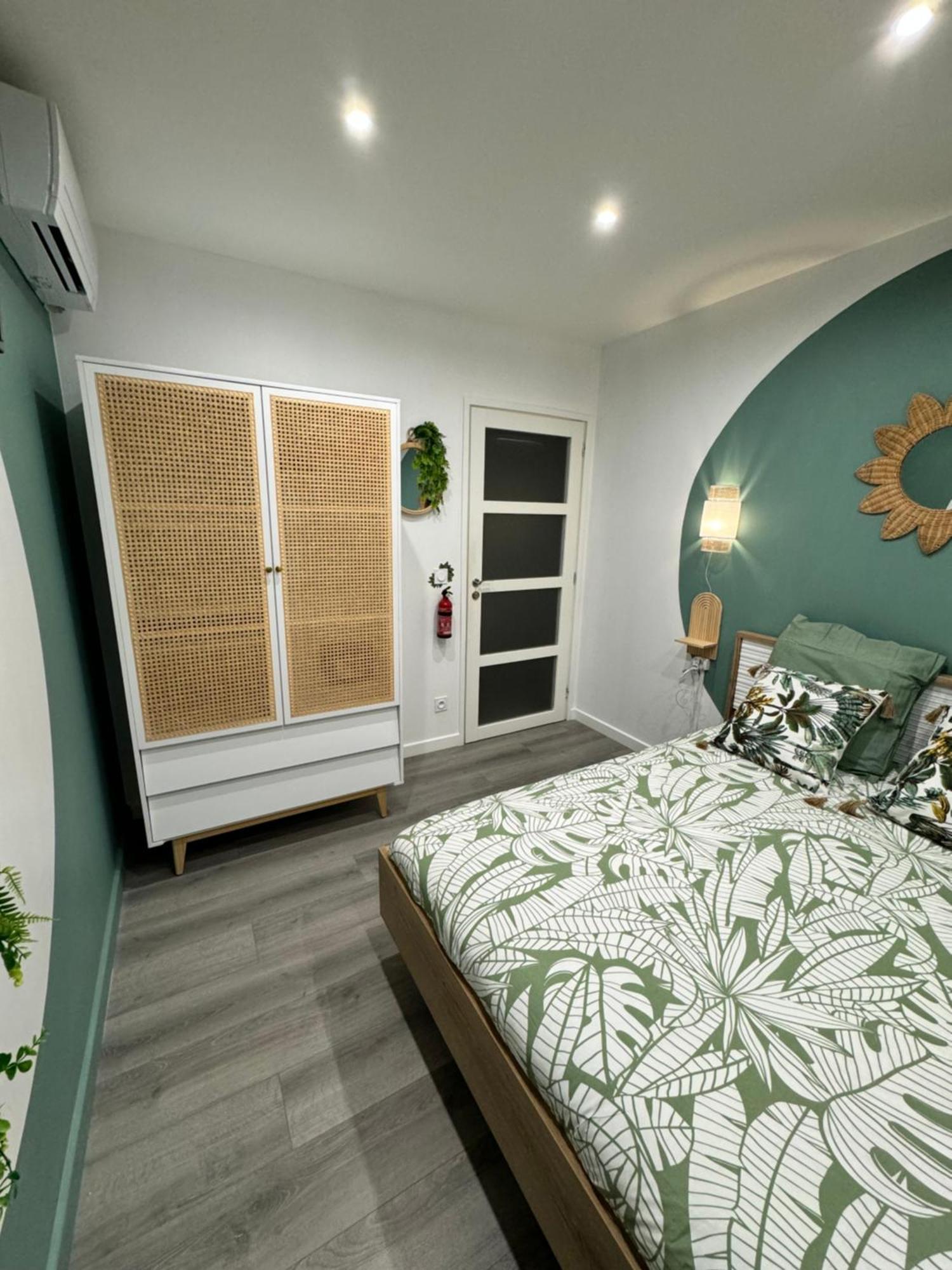 Worldroom Chambre Privee Avec Espace Commun Perpignan Ngoại thất bức ảnh
