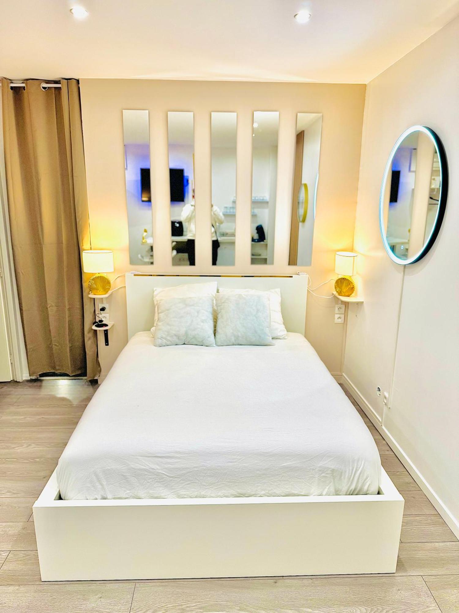 Worldroom Chambre Privee Avec Espace Commun Perpignan Ngoại thất bức ảnh