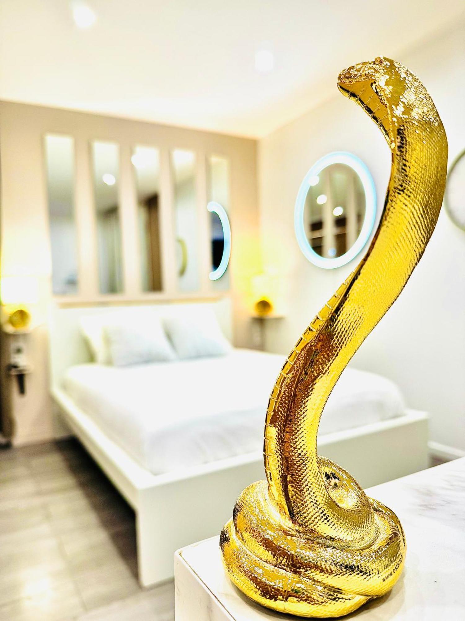 Worldroom Chambre Privee Avec Espace Commun Perpignan Ngoại thất bức ảnh